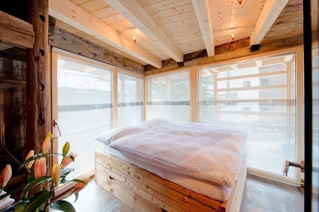 Chalet Schwalbennest Zermatt Exterior foto